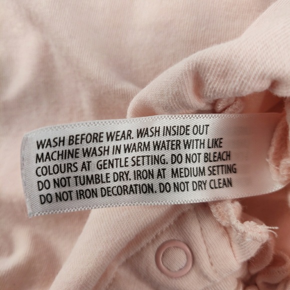 Kardashian Kids baby girl Yardage bubble romper - Picture 4 of 8